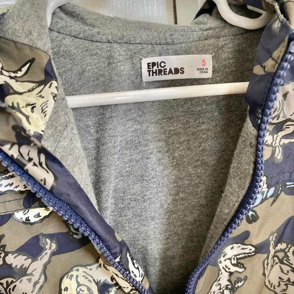 Jacket - Picture 5 of 5